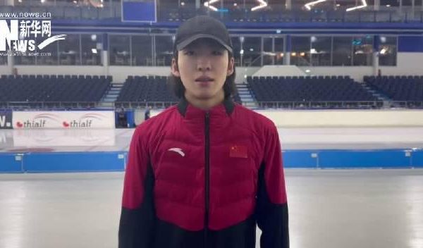 刷到林孝埈的加油視頻時,我正窩在國外公寓裡——那句『一起為中國冬季項目加油』,讓我突然想起三年前追冬奧的熱血時光