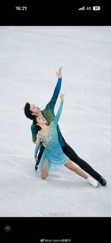 刷到王詩玥的冬奧倒計時微博,我突然想起在國外追劇卡頓的無奈——原來運動員和海外遊子有同款焦慮