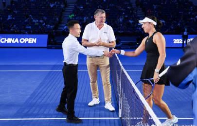 海外追星族必看!肖若騰中網打卡背後,教你輕鬆解鎖愛奇藝版權限制