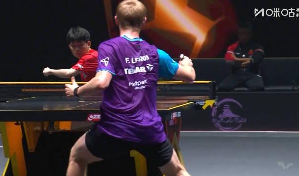 侯英超點評林詩棟戰術引熱議!海外華人看乒乓球賽卻卡頓,這份共鳴太真實了
